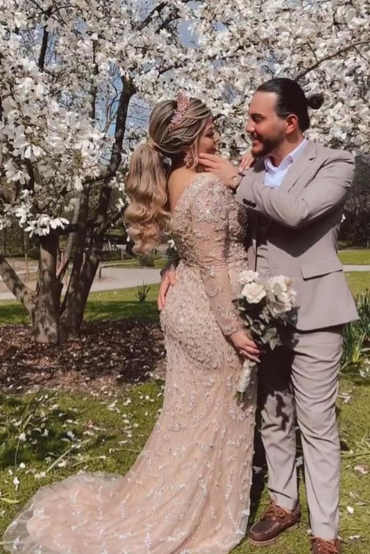 Atemberaubendes langes Meerjungfrau-Brautkleid mit V-Ausschnitt, Spitzenvorderseite und Schlitz