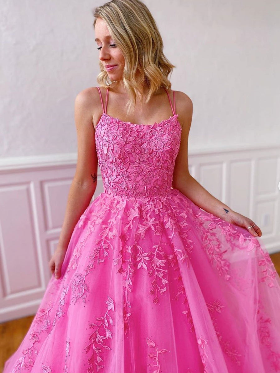 Elegante vestido de fiesta formal de graduación, largo, sin tirantes, con tul, encaje y espalda descubierta.