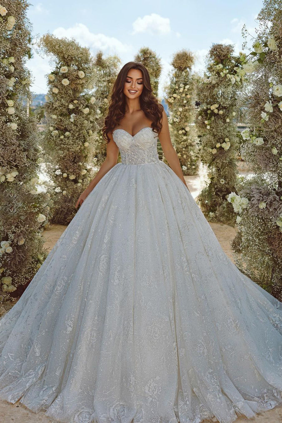 Herzausschnitt A-Linie Brautkleid aus Spitze mit Ärmeln