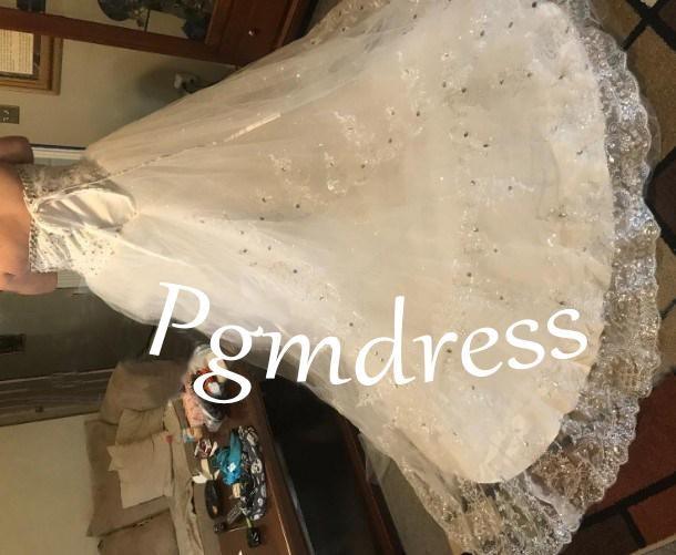 Sweetheart Ball Gown Watteau Train Wedding Dress with Appliques Beading