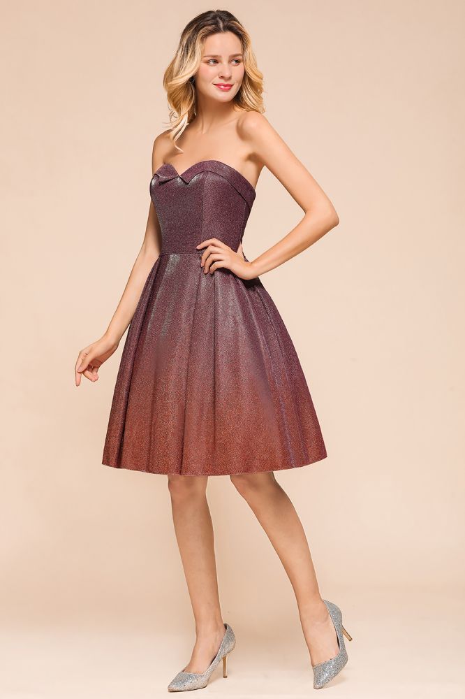 Ärmelloses Mini-Heimkehrkleid mit Herzausschnitt, knielanges Ballkleid aus heller Seide