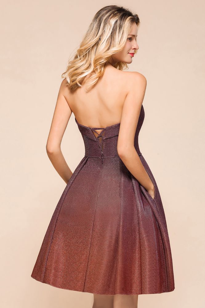 Ärmelloses Mini-Heimkehrkleid mit Herzausschnitt, knielanges Ballkleid aus heller Seide