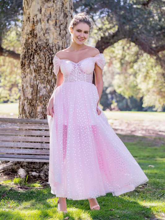 Maxi-Ballkleid aus Tüll mit süßem Ausschnitt