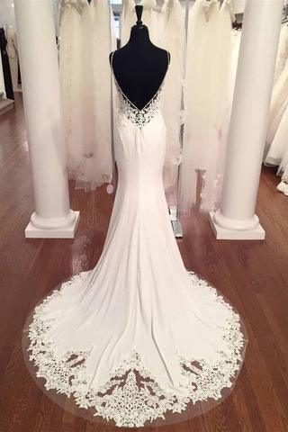 V-Ausschnitt Vintage Spitze Meerjungfrau Rückenfreies Strand Brautkleid