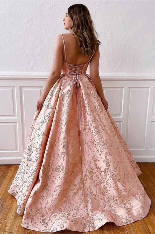Vestido de fiesta vintage largo de satén con escote en V, tirantes finos y espalda descubierta