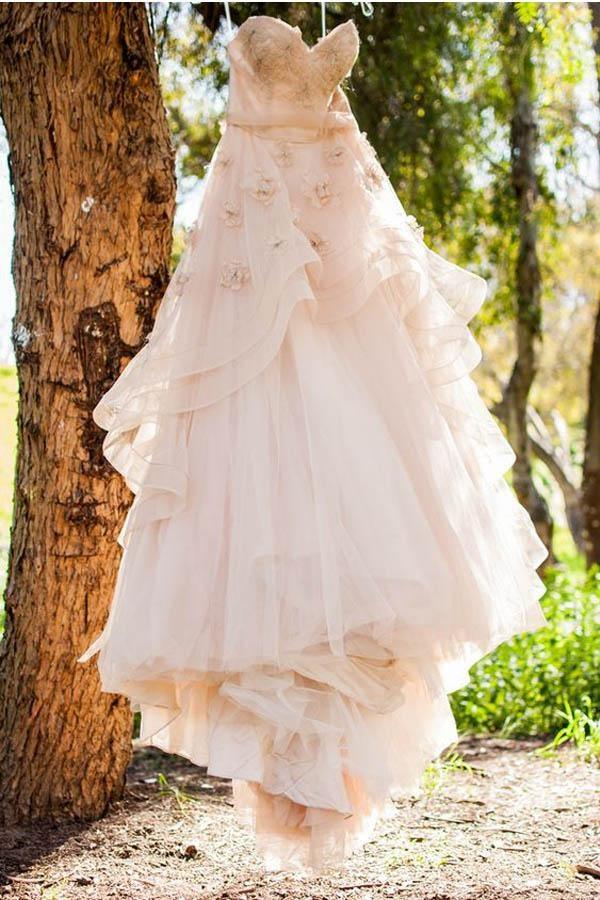 Vintage trägerloses Brautkleid mit herzförmigem Ausschnitt und Blumen-Tüll