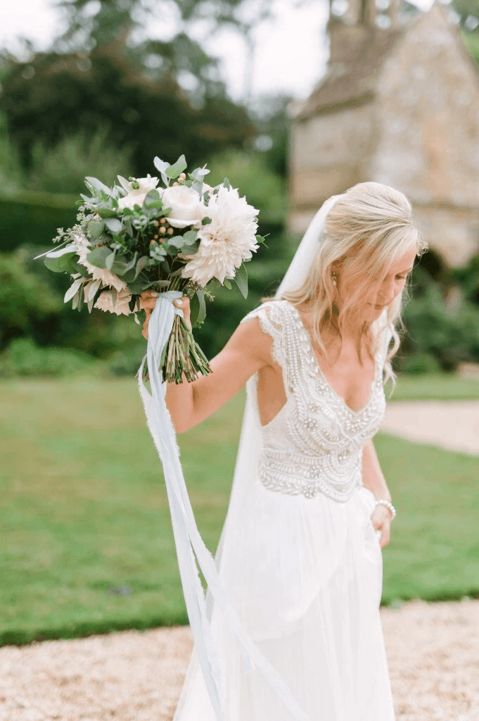 Wedding Dresses Modest Deep V-neck Beach Open Back Bridal Gowns