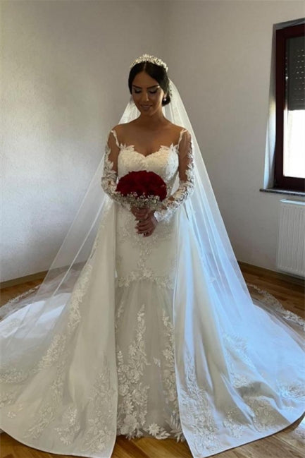 Weißes A-Linien-Brautkleid im Meerjungfrauenstil mit Spitze und abnehmbarer Schleppe