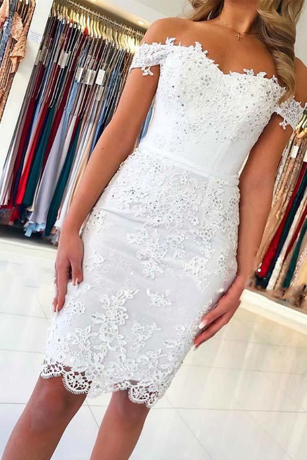 Vestido de fiesta de sirena blanco con apliques de encaje y hombros descubiertos