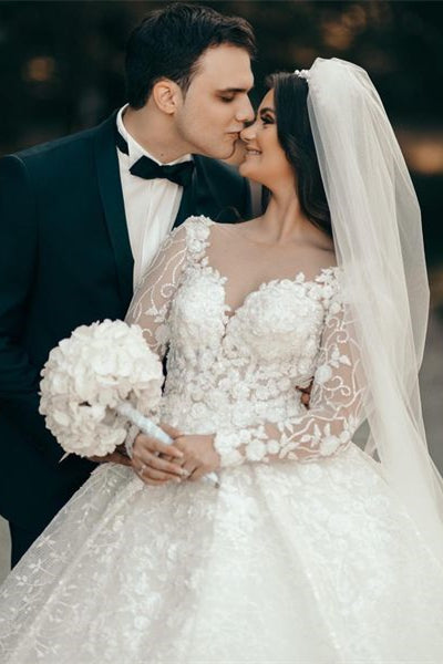 Weißes A-Linien-Brautkleid mit Herzausschnitt und langen Ärmeln und Spitze