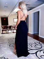 Abito lungo da sera nero scintillante con scollo a V