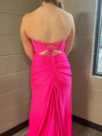Vestido de fiesta largo ajustado sin tirantes de sirena con abertura