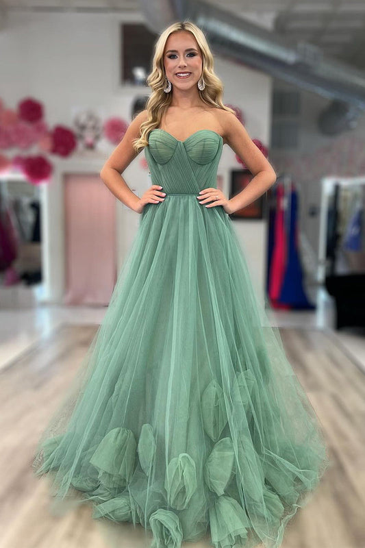 Vestidos de fiesta largos de tul con corte A y sin tirantes