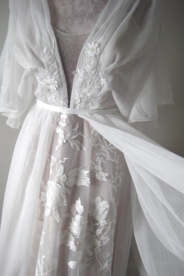 Boho V Neck Chiffon A Line Lace Wedding Dress Belt