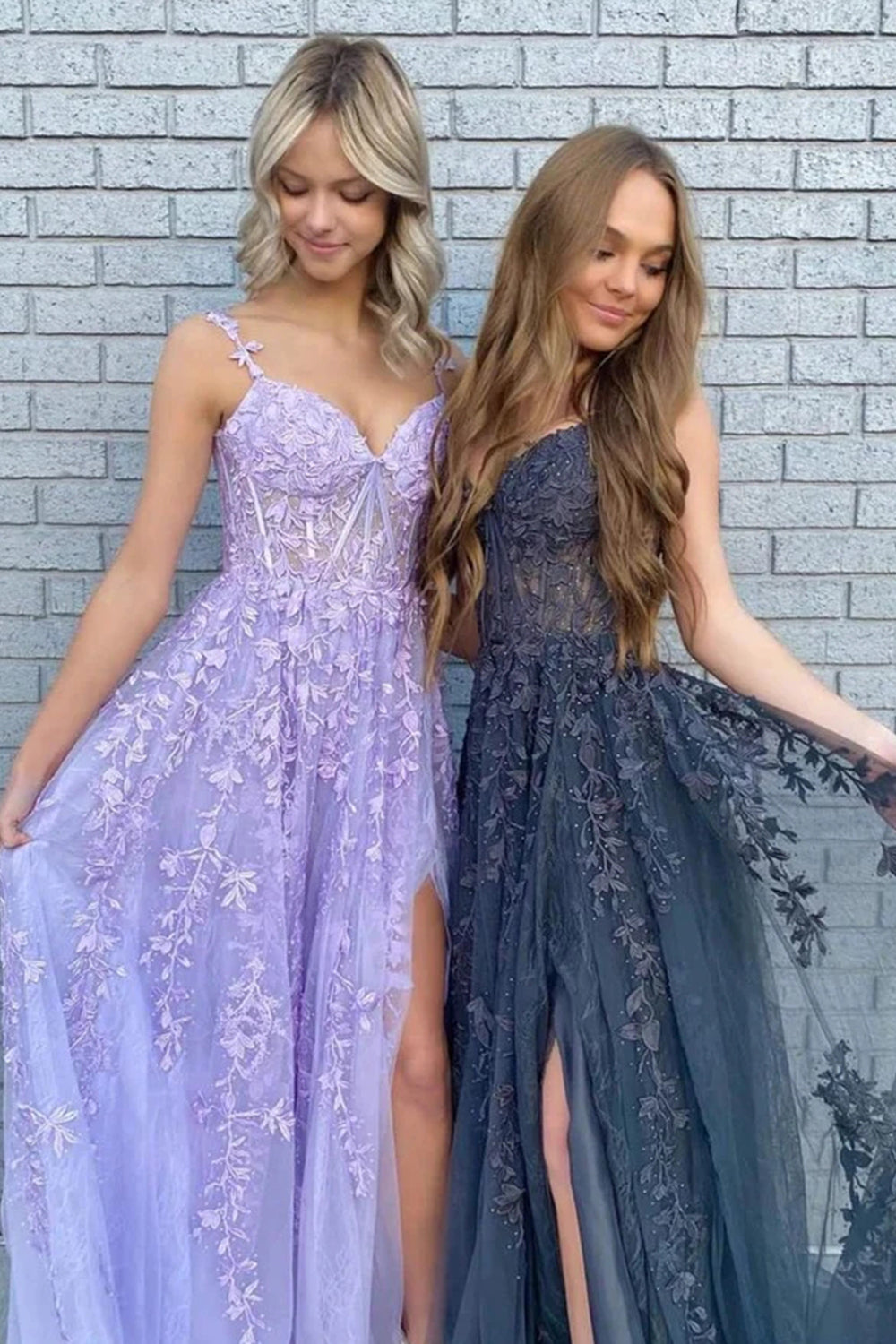 Abito da sera in tulle con pizzo a linea ad A e scollo a cuore con spacco