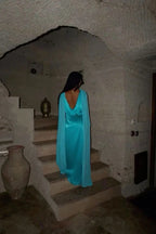Elegante abito lungo da sera monospalla in raso Y7860