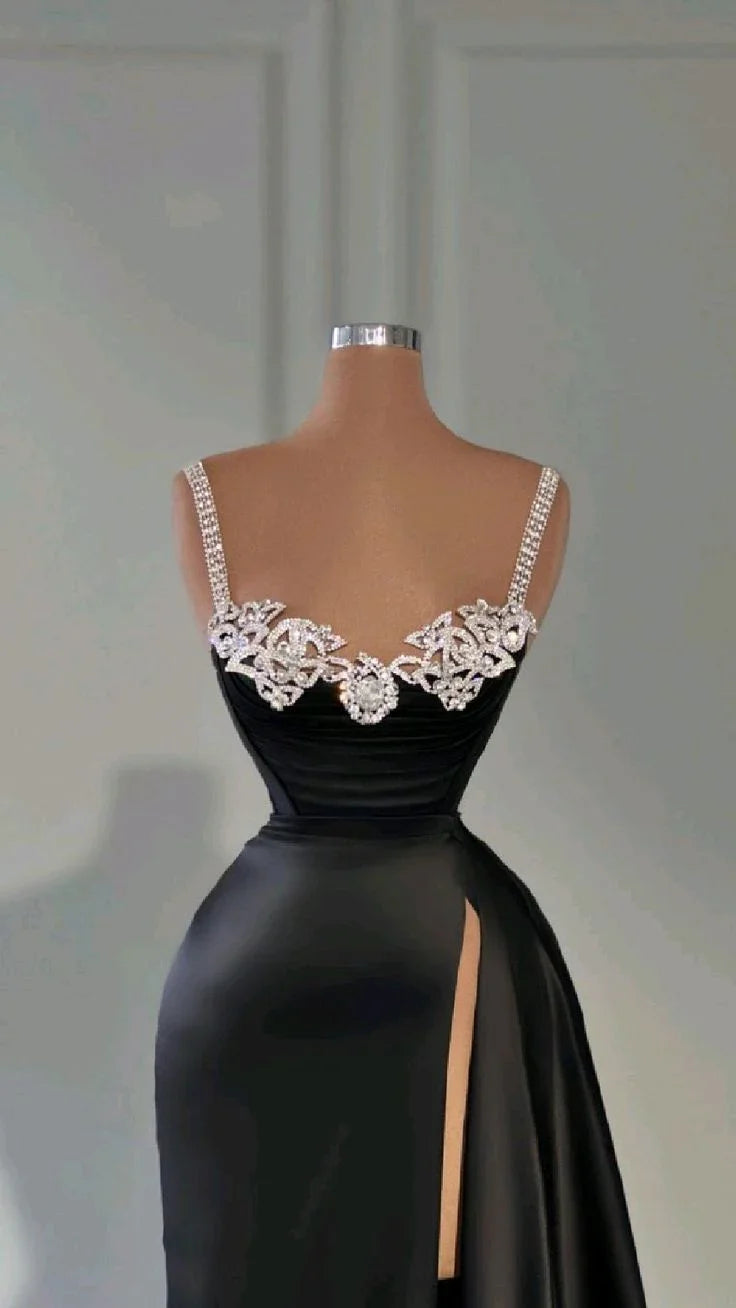 Robe de soirée longue noire attrayante avec fente haute Y4356