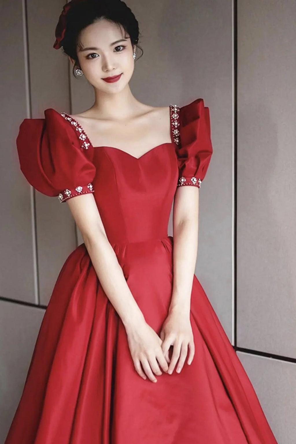 Vestido longo de cetim bordô para baile Vestido de noite em linha A Y1169