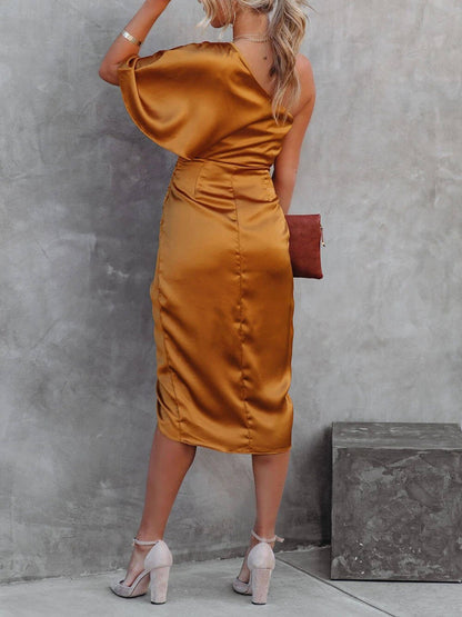 Einärmeliges unregelmäßiges Abendkleid 
