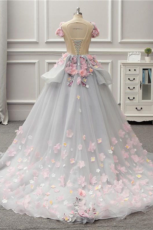 Elegante abito lungo grigio da cerimonia con pizzo allacciato sul retro e applicazioni floreali