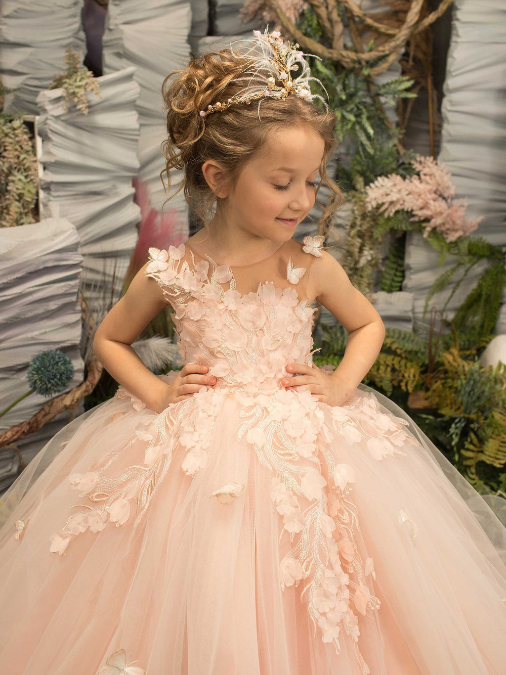 Lovely Sleeveless Flower Girl Dress With Appliques A Line Gown