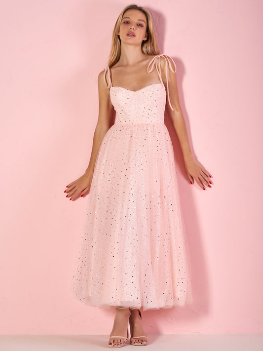 Vestido de fiesta largo de tul con escote corazón y estrellas