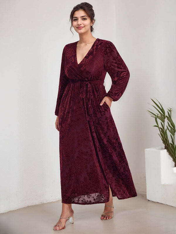 Robe mère de la mariée en velours, longueur thé, manches longues, en ligne A, col en V, avec fente