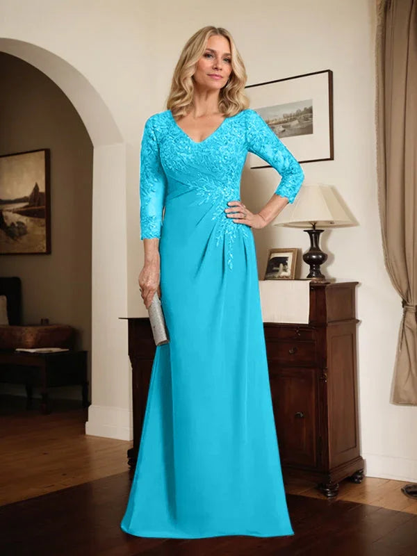 Robe mère de la mariée en dentelle et mousseline, coupe fourreau/col en V illusion, longueur au sol, ornée de sequins plissés