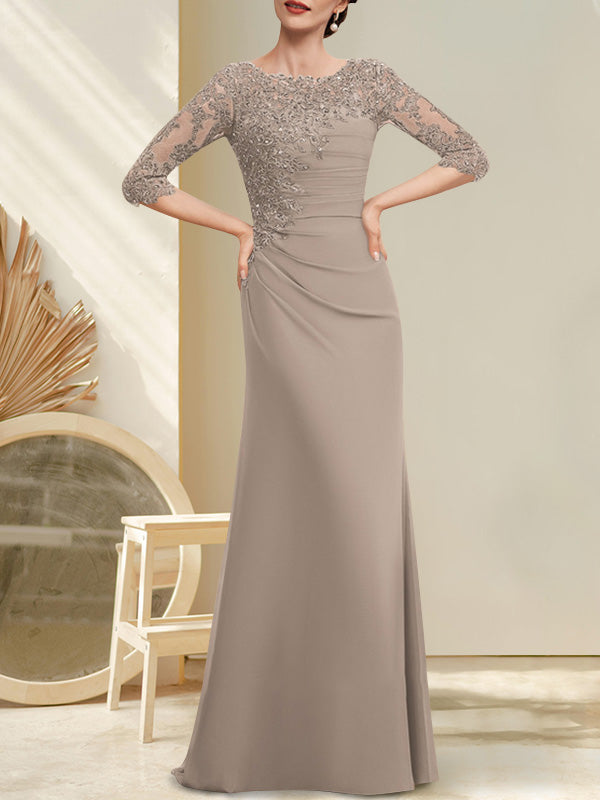 Robe de mère de la mariée en mousseline et dentelle, longueur au sol, en ligne A, décolleté en U, ornée de perles et de paillettes plissées