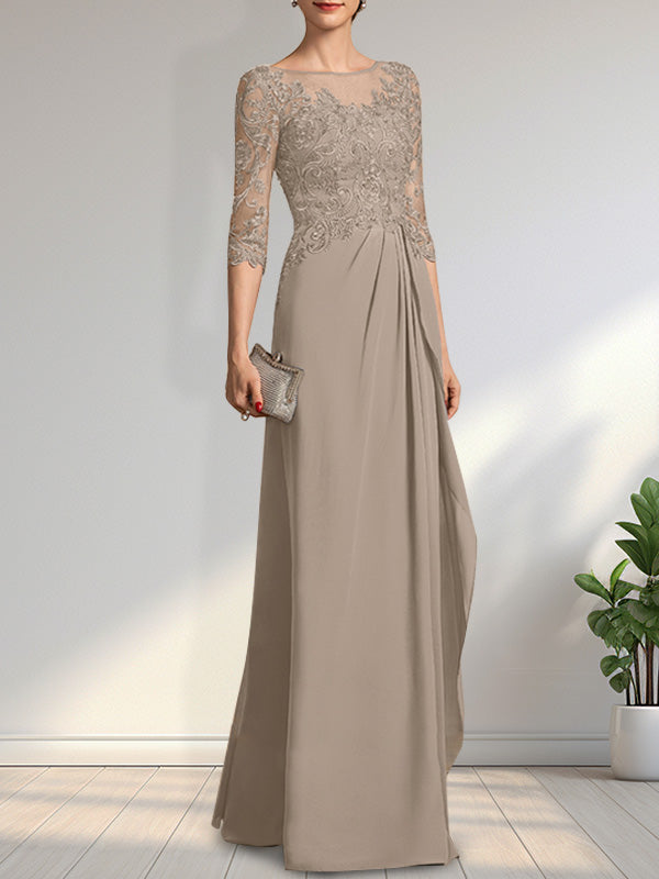 Robe de mère de la mariée en mousseline et dentelle, coupe en A, décolleté en U, longueur au sol, avec perles, paillettes et volants en cascade