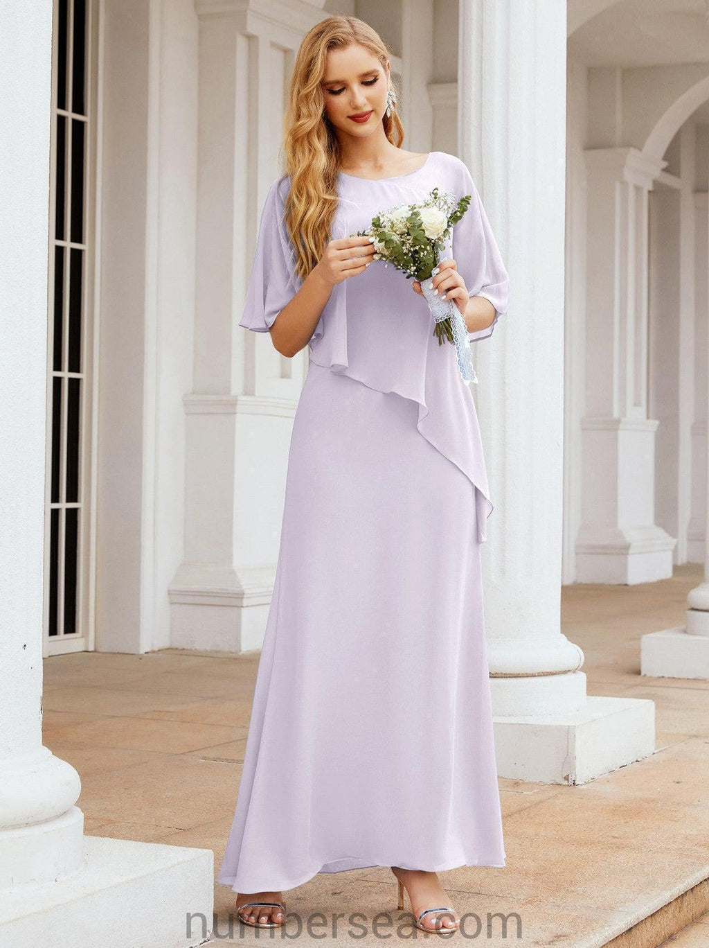 Robe de soirée formelle longue pour mère de la mariée avec cape à volants 28026