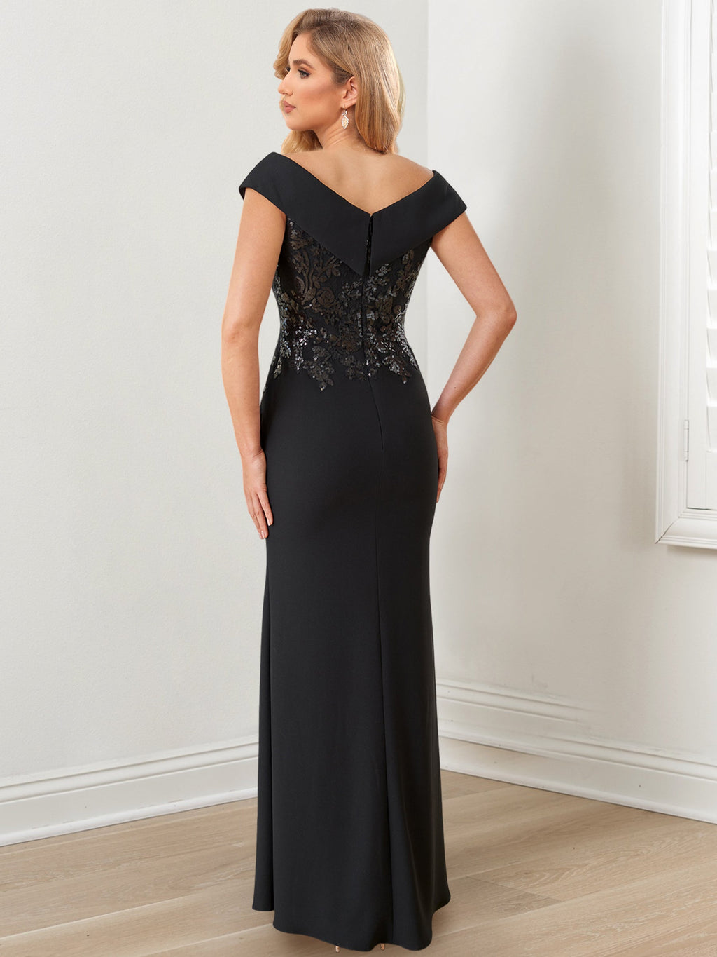 Floor Length V Neck Sheath Gowns For Mothers Of The Bride
