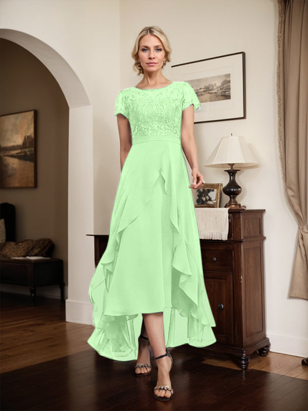 Robe de mère de la mariée en mousseline et dentelle asymétrique illusion à encolure dégagée, coupe en A, avec nœud, volants et paillettes