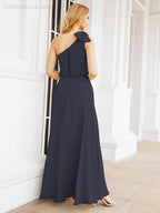 Robe de mariée longue asymétrique en mousseline à volants, sans manches et fendue sur le côté, modèle 28057