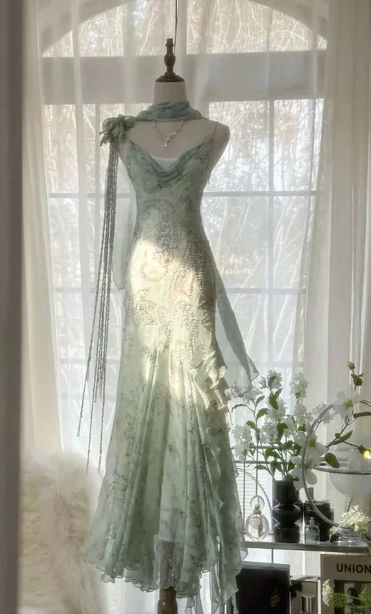 Elegantes Abendkleid mit Spaghettiträgern aus Chiffon, Perlenverziert, Meerjungfrauen-Schnitt, Ballkleid Y8363