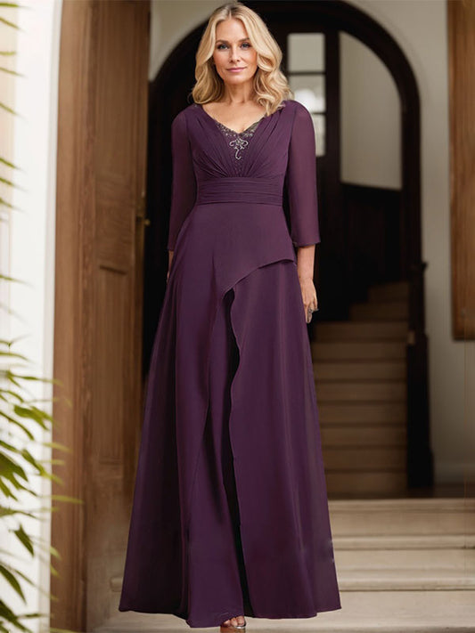 A-Linie, V-Ausschnitt, bodenlanges Chiffonkleid für die Brautmutter mit plissierter Perlenstickerei