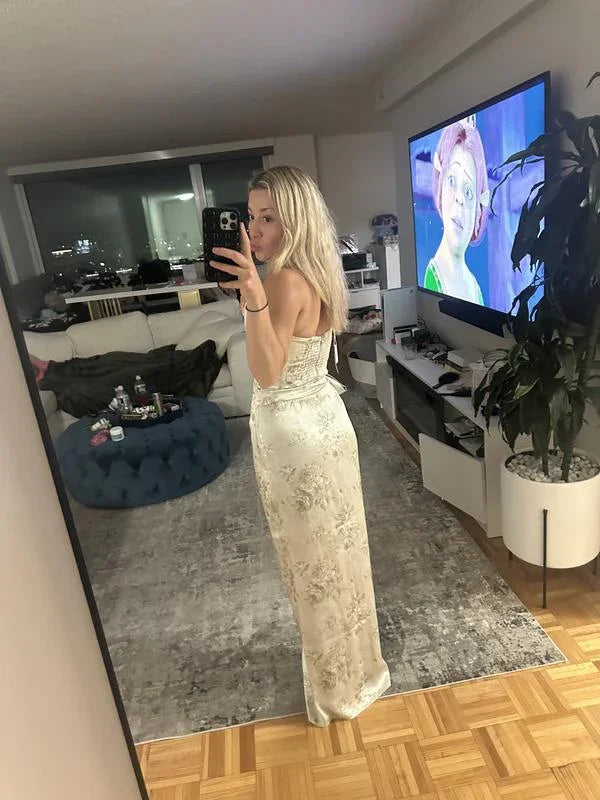 Vestido de Cetim Formal de Festa com Corpete Estampado Fúcsia e Fenda Frontal Y8458