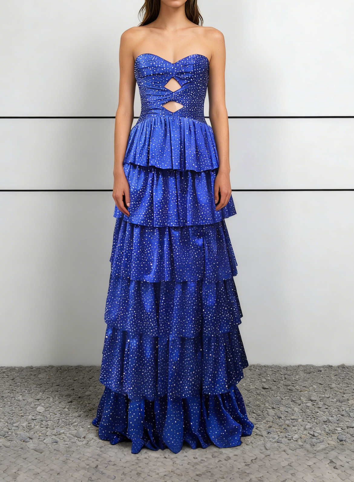 Vestido de Baile Azul Real Sem Alças com Camadas | Vestido de Noite com Folhos e Brilho Cintilante