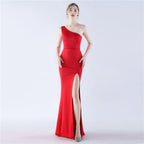 Schlichtes Satin-Abendkleid 