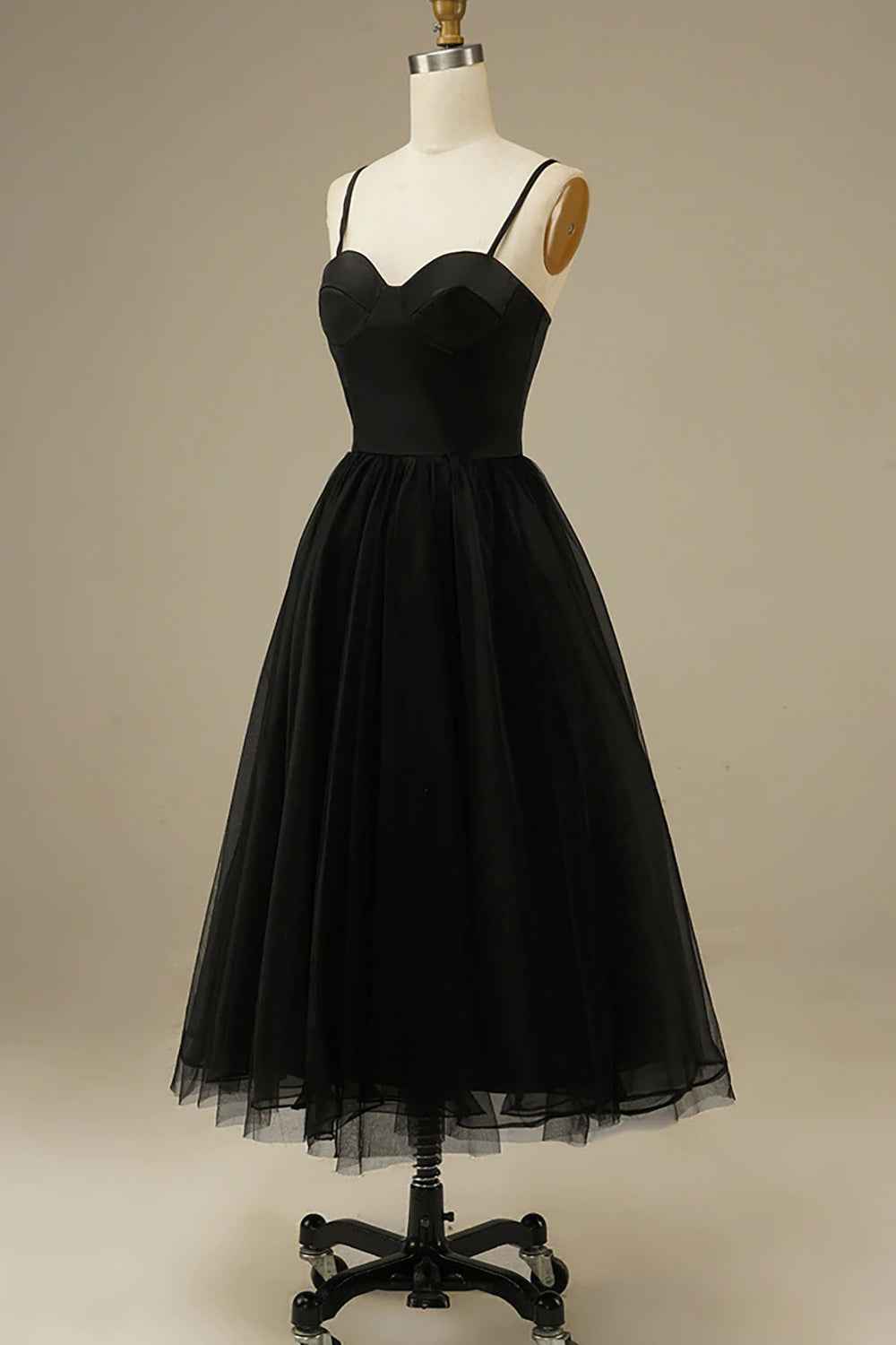 Elegant Black Tulle A Line Spaghetti Strap Midi Prom Dress With Built In Bra And Zipper Back For Evening Formal Parties