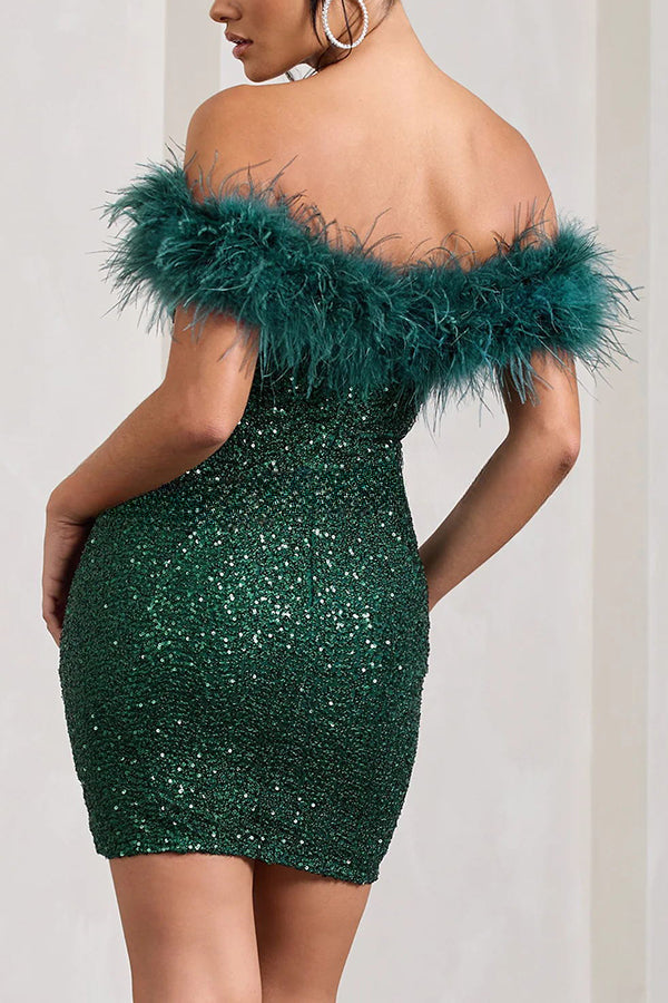 It's Show Biz – Figurbetontes Minikleid mit Pailletten und Federbesatz 