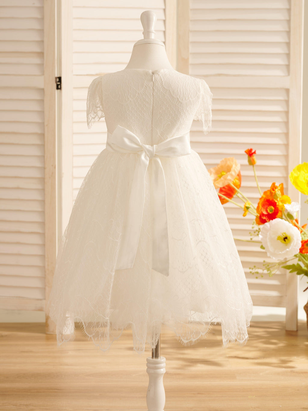 Ivory Satin Lace Flower Girl Dress With Bow For First Communion