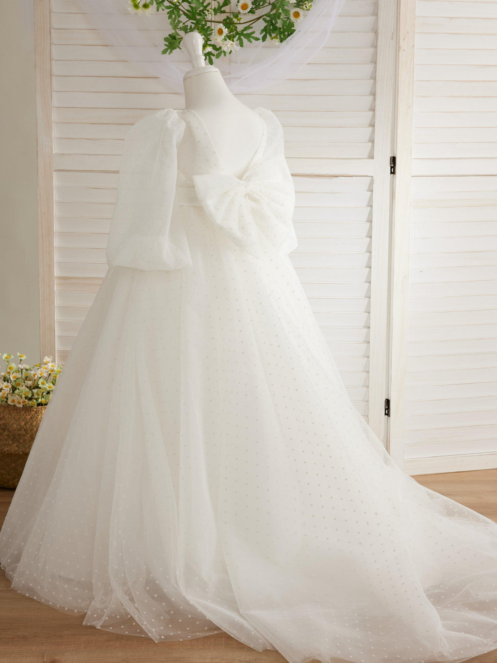 Ivory Polka Dot Tulle Puff Sleeve Sweep Train First Communion Flower Girl Dress