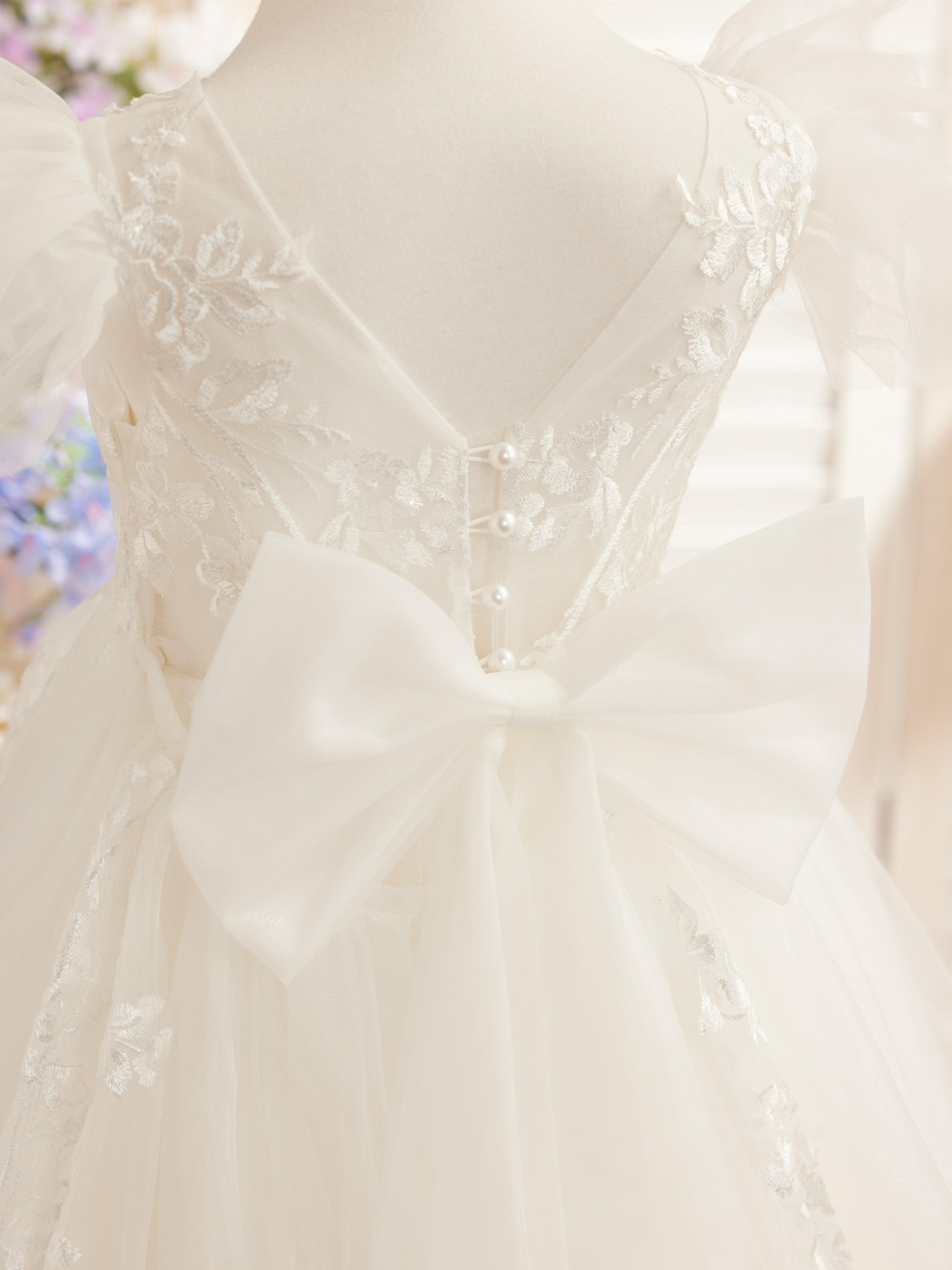 Detachable Lace Tulle Flower Girl Dress With Bow And Sweep Train