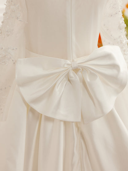 Vestido de daminha de honra assimétrico de cetim em linha A 