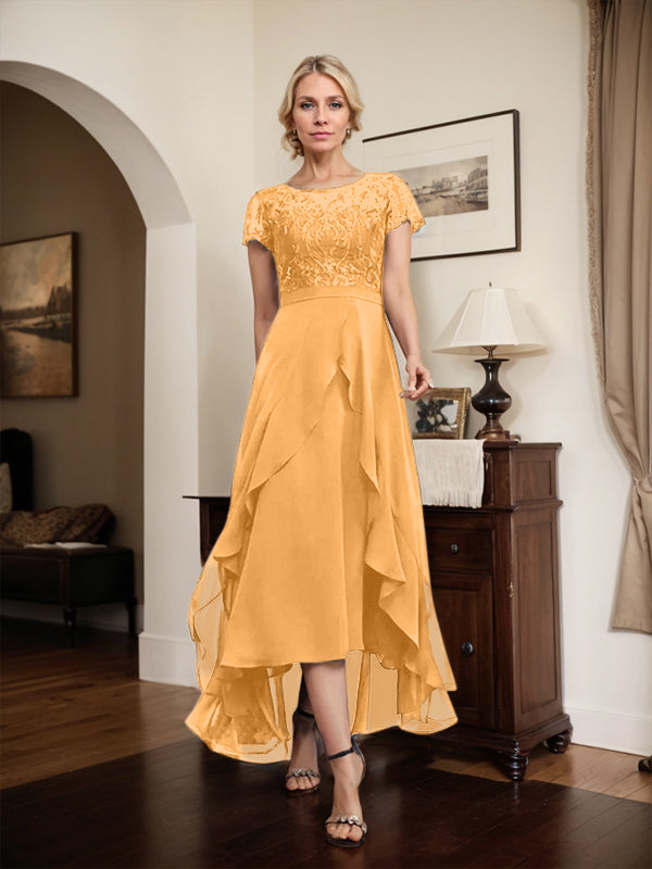 Robe de mère de la mariée en mousseline et dentelle asymétrique illusion à encolure dégagée, coupe en A, avec nœud, volants et paillettes