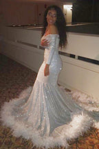 Vestido longo de baile de lantejoulas com decote ombro a ombro, estilo sereia, com penas e mangas compridas