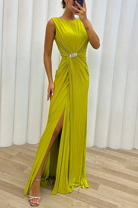 Pretty Special – Plissiertes, verziertes Maxi-Abendkleid mit Schlitz 