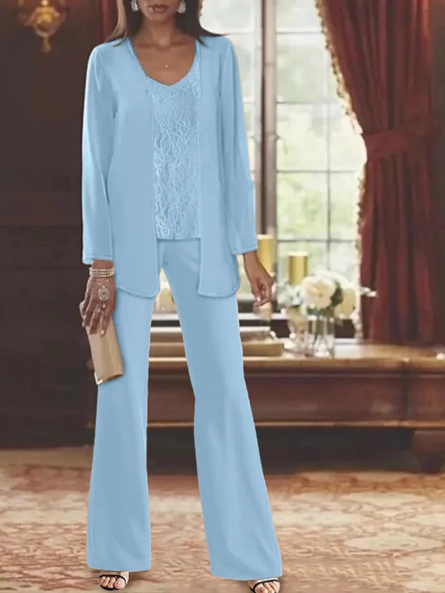 بدلات بنطلون من الشيفون لأم العروس مع سترة