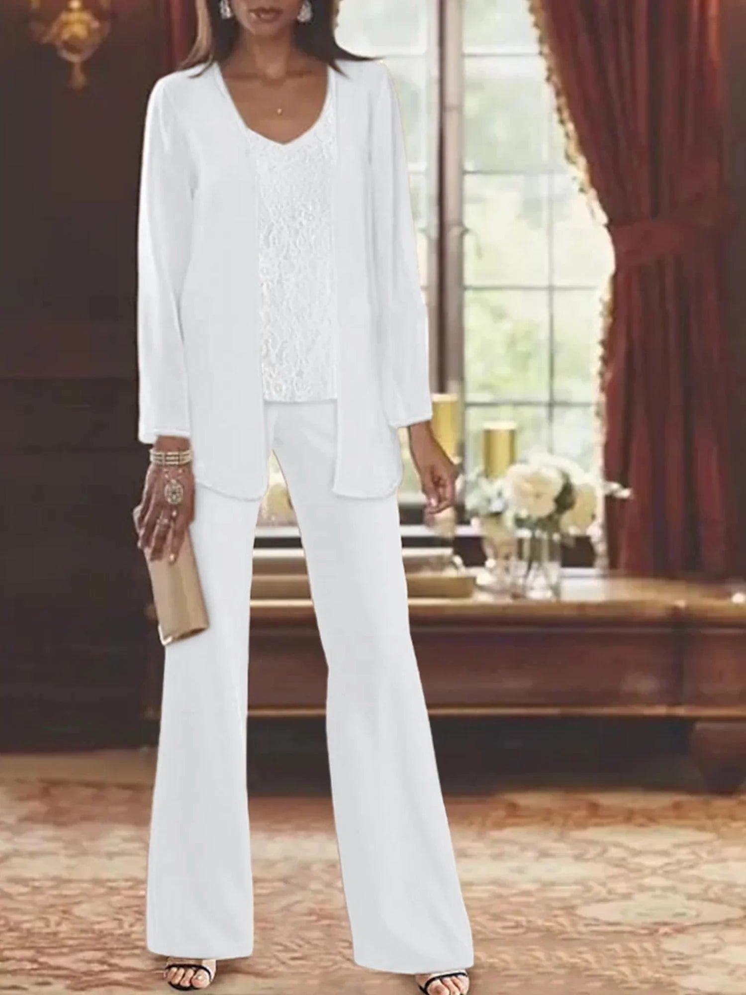 بدلات بنطلون من الشيفون لأم العروس مع سترة